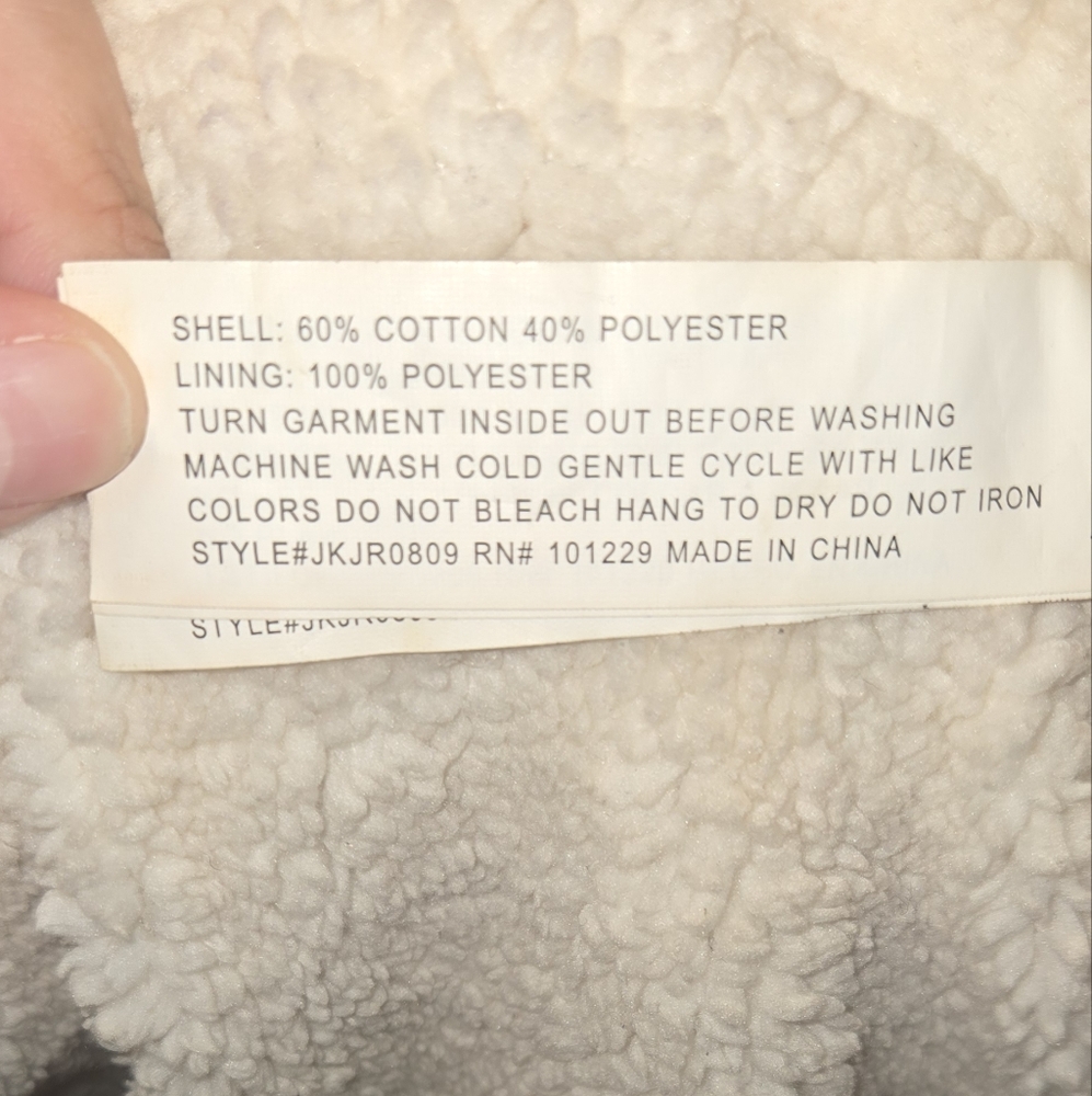 Used comfy coat - Picture 7 of 8